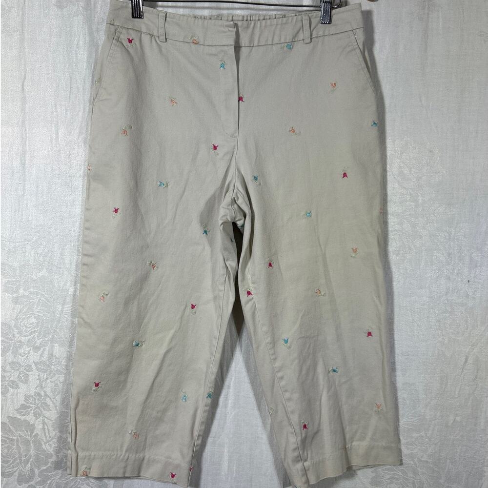 Vintage Capri Pants 14 PETITE Tan Embroidered Flower Pastel Fairy Whimsy Cottage